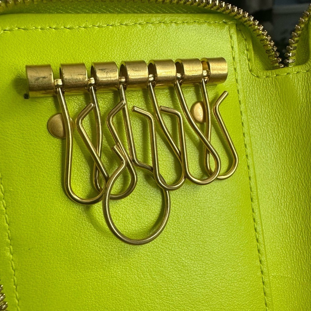 BOTTEGA VENETA INTRECCIATO ZIP AROUND‎ KEY POUCH - Picture 5 of 8